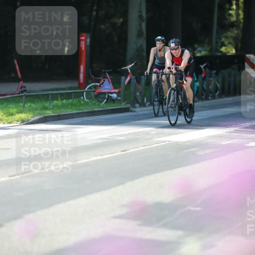 08.09.2024 - Stadtparktriathlon Zöllner http://msf.ph/oto/7020674 08.09.2024 10:19:25 Radfahren 245, 302, 305, 313, 332 meine-sportfotos.de