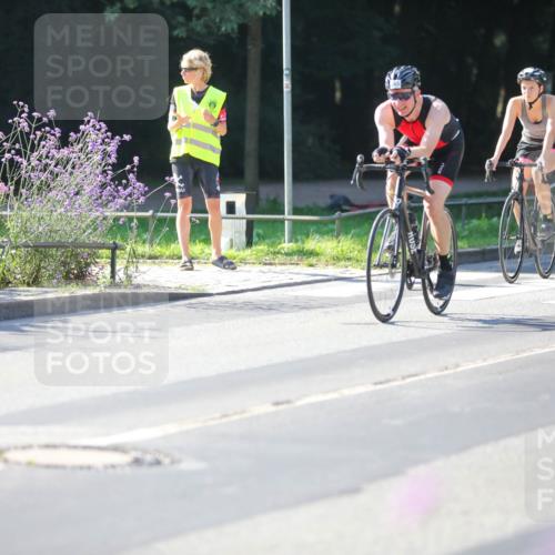 08.09.2024 - Stadtparktriathlon Zöllner http://msf.ph/oto/7020685 08.09.2024 10:19:26 Radfahren 245, 302, 305, 313, 332 meine-sportfotos.de