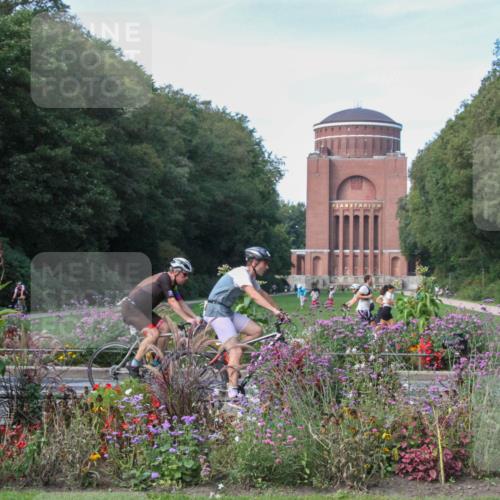 08.09.2024 - Stadtparktriathlon Zöllner http://msf.ph/oto/7020711 08.09.2024 12:23:39 Radfahren 760, 789, 826, 842 meine-sportfotos.de