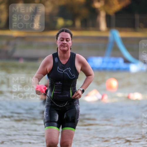 08.09.2024 - Stadtparktriathlon Michael Strokosch http://msf.ph/oto/7020717 08.09.2024 09:06:01 Schwimmen 154, 167 meine-sportfotos.de