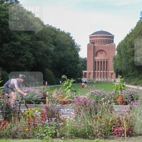 08.09.2024 - Stadtparktriathlon Zöllner http://msf.ph/oto/7020819 08.09.2024 12:24:44 Radfahren 828, 878 meine-sportfotos.de