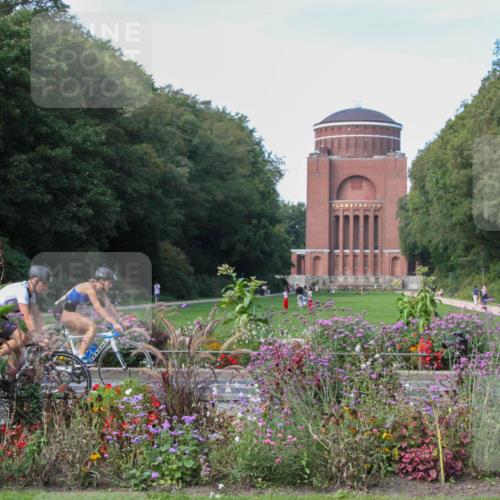 08.09.2024 - Stadtparktriathlon Zöllner http://msf.ph/oto/7020899 08.09.2024 12:25:24 Radfahren 751, 758, 788, 794, 834, 852, 871, 880, 908 meine-sportfotos.de