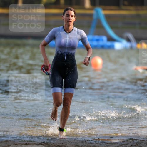 08.09.2024 - Stadtparktriathlon Michael Strokosch http://msf.ph/oto/7020907 08.09.2024 09:06:16 Schwimmen 153, 172 meine-sportfotos.de
