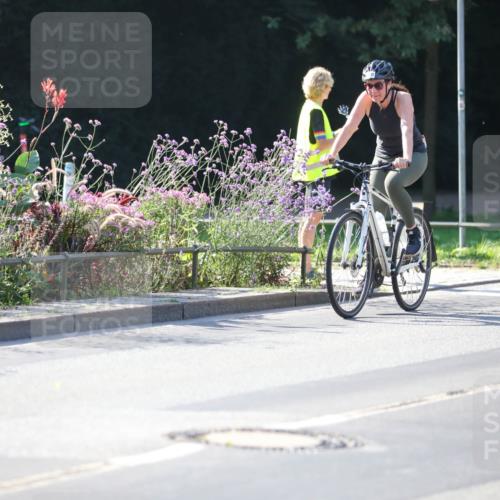 08.09.2024 - Stadtparktriathlon Zöllner http://msf.ph/oto/7020956 08.09.2024 10:20:19 Radfahren 190, 222, 323, 341, 349 meine-sportfotos.de