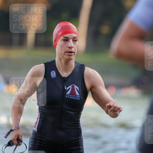 08.09.2024 - Stadtparktriathlon Michael Strokosch http://msf.ph/oto/7020961 08.09.2024 09:06:20 Schwimmen 153, 172 meine-sportfotos.de