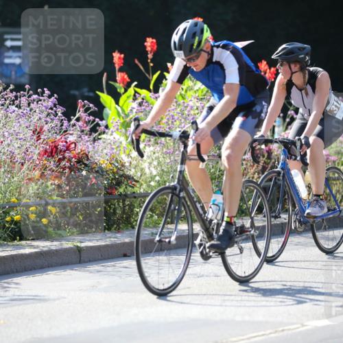 08.09.2024 - Stadtparktriathlon Zöllner http://msf.ph/oto/7021026 08.09.2024 10:20:36 Radfahren 191, 207, 226, 227, 246, 264, 283, 286, 310, 312, 338 meine-sportfotos.de