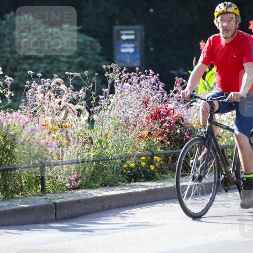 08.09.2024 - Stadtparktriathlon Zöllner http://msf.ph/oto/7021131 08.09.2024 10:20:56 Radfahren 232, 316 meine-sportfotos.de