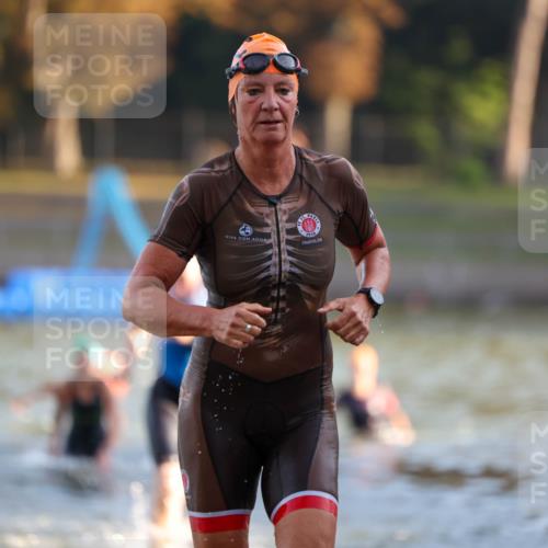 08.09.2024 - Stadtparktriathlon Michael Strokosch http://msf.ph/oto/7021193 08.09.2024 09:06:50 Schwimmen 138, 150, 151, 163 meine-sportfotos.de