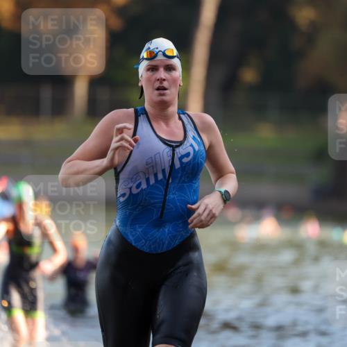 08.09.2024 - Stadtparktriathlon Michael Strokosch http://msf.ph/oto/7021274 08.09.2024 09:06:55 Schwimmen 140, 150, 151, 163 meine-sportfotos.de