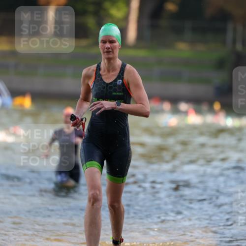 08.09.2024 - Stadtparktriathlon Michael Strokosch http://msf.ph/oto/7021313 08.09.2024 09:06:57 Schwimmen 140, 150, 151, 163 meine-sportfotos.de