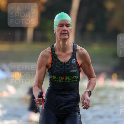 08.09.2024 - Stadtparktriathlon Michael Strokosch http://msf.ph/oto/7021362 08.09.2024 09:06:59 Schwimmen 140, 151, 163 meine-sportfotos.de
