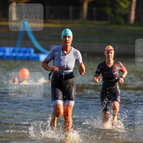 08.09.2024 - Stadtparktriathlon Michael Strokosch http://msf.ph/oto/7021408 08.09.2024 09:07:02 Schwimmen 140, 151 meine-sportfotos.de