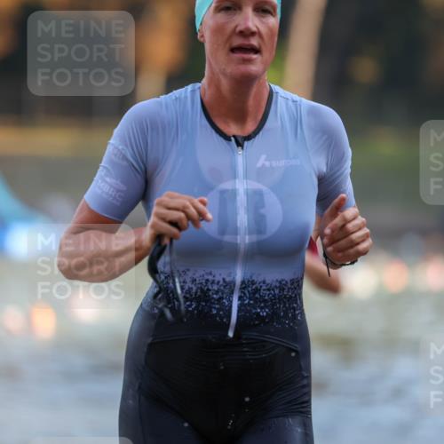08.09.2024 - Stadtparktriathlon Michael Strokosch http://msf.ph/oto/7021493 08.09.2024 09:07:05 Schwimmen 140, 151 meine-sportfotos.de