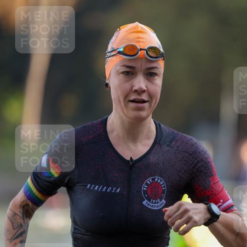 08.09.2024 - Stadtparktriathlon Michael Strokosch http://msf.ph/oto/7021520 08.09.2024 09:07:07 Schwimmen 140 meine-sportfotos.de