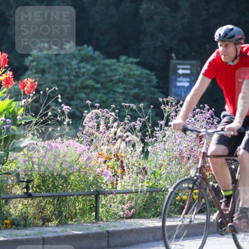 08.09.2024 - Stadtparktriathlon Zöllner http://msf.ph/oto/7021573 08.09.2024 10:22:35 Radfahren 202, 265 meine-sportfotos.de