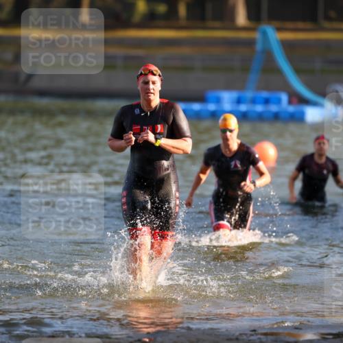 08.09.2024 - Stadtparktriathlon Michael Strokosch http://msf.ph/oto/7021588 08.09.2024 09:07:20 Schwimmen 144, 157, 173 meine-sportfotos.de