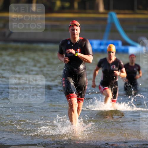08.09.2024 - Stadtparktriathlon Michael Strokosch http://msf.ph/oto/7021604 08.09.2024 09:07:20 Schwimmen 144, 157, 173 meine-sportfotos.de