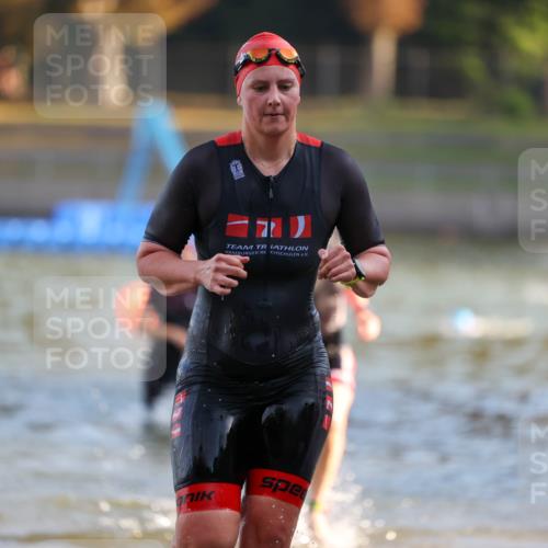 08.09.2024 - Stadtparktriathlon Michael Strokosch http://msf.ph/oto/7021674 08.09.2024 09:07:23 Schwimmen 144, 157, 173 meine-sportfotos.de