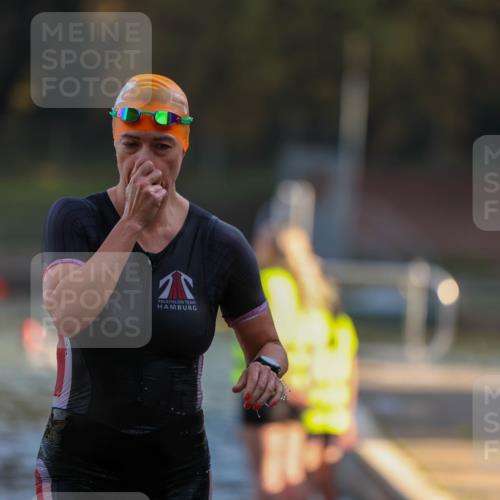 08.09.2024 - Stadtparktriathlon Michael Strokosch http://msf.ph/oto/7021705 08.09.2024 09:07:26 Schwimmen 144, 157, 173 meine-sportfotos.de