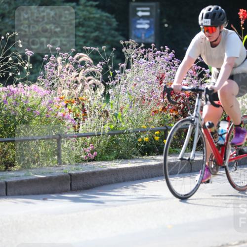 08.09.2024 - Stadtparktriathlon Zöllner http://msf.ph/oto/7021722 08.09.2024 10:23:16 Radfahren 231, 276, 345 meine-sportfotos.de