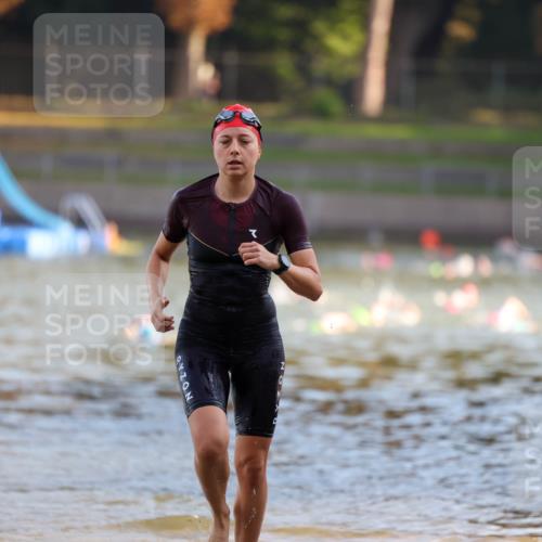 08.09.2024 - Stadtparktriathlon Michael Strokosch http://msf.ph/oto/7021736 08.09.2024 09:07:29 Schwimmen 144 meine-sportfotos.de