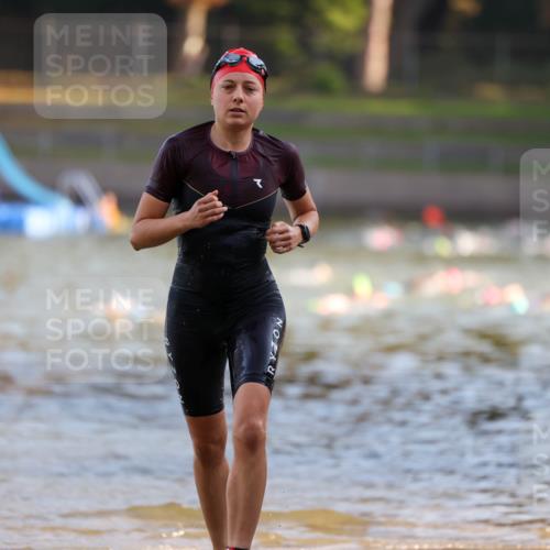 08.09.2024 - Stadtparktriathlon Michael Strokosch http://msf.ph/oto/7021748 08.09.2024 09:07:29 Schwimmen 144 meine-sportfotos.de