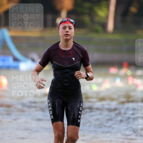08.09.2024 - Stadtparktriathlon Michael Strokosch http://msf.ph/oto/7021765 08.09.2024 09:07:30 Schwimmen 144 meine-sportfotos.de