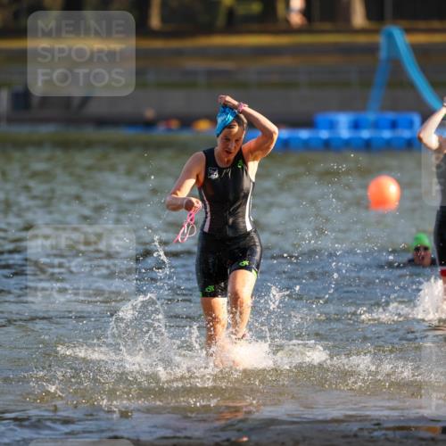 08.09.2024 - Stadtparktriathlon Michael Strokosch http://msf.ph/oto/7021835 08.09.2024 09:07:55 Schwimmen 52, 132, 134, 152, 156, 171 meine-sportfotos.de