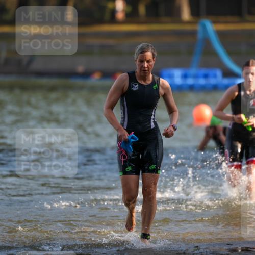 08.09.2024 - Stadtparktriathlon Michael Strokosch http://msf.ph/oto/7021872 08.09.2024 09:07:57 Schwimmen 52, 132, 134, 152, 156, 165, 171, 180 meine-sportfotos.de