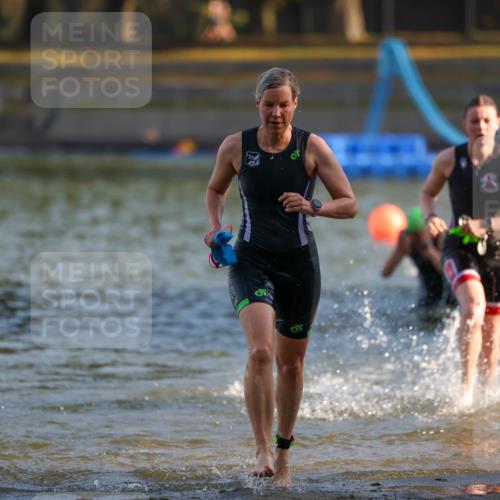 08.09.2024 - Stadtparktriathlon Michael Strokosch http://msf.ph/oto/7021874 08.09.2024 09:07:57 Schwimmen 52, 132, 134, 152, 156, 165, 171, 180 meine-sportfotos.de