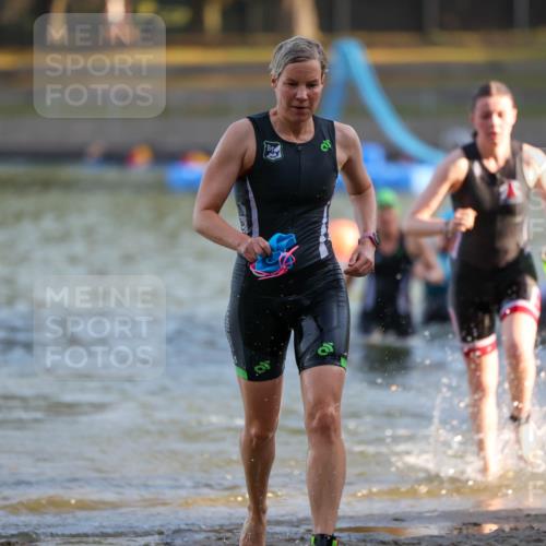 08.09.2024 - Stadtparktriathlon Michael Strokosch http://msf.ph/oto/7021895 08.09.2024 09:07:58 Schwimmen 52, 132, 134, 152, 156, 165, 171, 180 meine-sportfotos.de