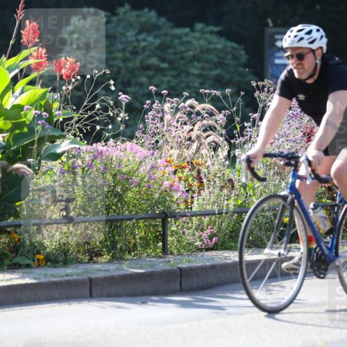 08.09.2024 - Stadtparktriathlon Zöllner http://msf.ph/oto/7021918 08.09.2024 10:24:08 Radfahren 204, 250, 255, 317 meine-sportfotos.de