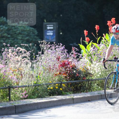 08.09.2024 - Stadtparktriathlon Zöllner http://msf.ph/oto/7021962 08.09.2024 10:24:35 Radfahren 186, 219, 288, 329 meine-sportfotos.de