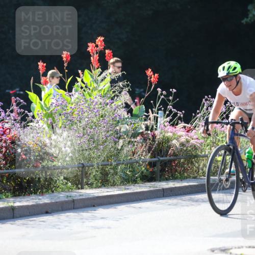08.09.2024 - Stadtparktriathlon Zöllner http://msf.ph/oto/7021990 08.09.2024 10:24:47 Radfahren 186, 220, 271, 275, 292 meine-sportfotos.de