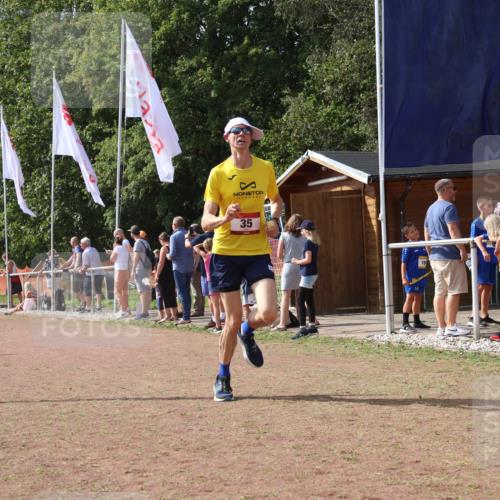08.09.2024 - Airport Race Strokosch-Dieckow http://msf.ph/oto/7021994 08.09.2024 12:10:02 Ziel 35, 2549, 2722, 3049 meine-sportfotos.de