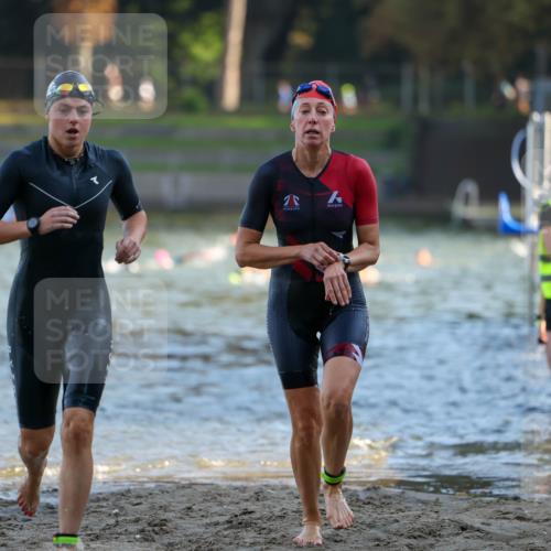 08.09.2024 - Stadtparktriathlon Michael Strokosch http://msf.ph/oto/7022092 08.09.2024 09:08:14 Schwimmen 175, 176 meine-sportfotos.de