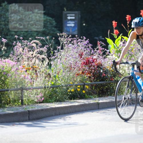 08.09.2024 - Stadtparktriathlon Zöllner http://msf.ph/oto/7022130 08.09.2024 10:25:35 Radfahren 198, 306 meine-sportfotos.de
