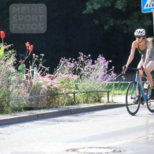 08.09.2024 - Stadtparktriathlon Zöllner http://msf.ph/oto/7022193 08.09.2024 10:26:01 Radfahren 223, 290, 347, 355 meine-sportfotos.de