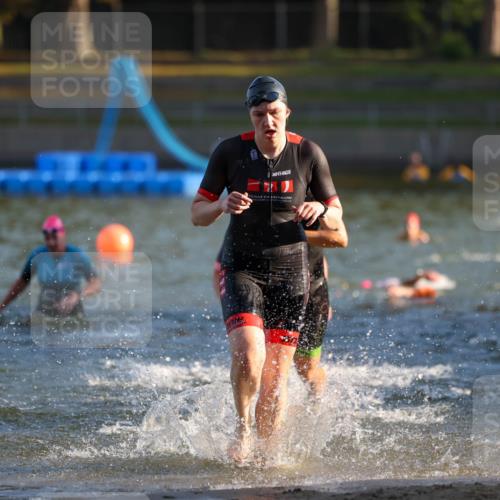 08.09.2024 - Stadtparktriathlon Michael Strokosch http://msf.ph/oto/7022203 08.09.2024 09:08:47 Schwimmen 135, 155, 161, 164, 178 meine-sportfotos.de