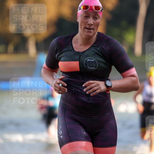 08.09.2024 - Stadtparktriathlon Michael Strokosch http://msf.ph/oto/7022360 08.09.2024 09:08:53 Schwimmen 135, 143, 161, 164, 178 meine-sportfotos.de