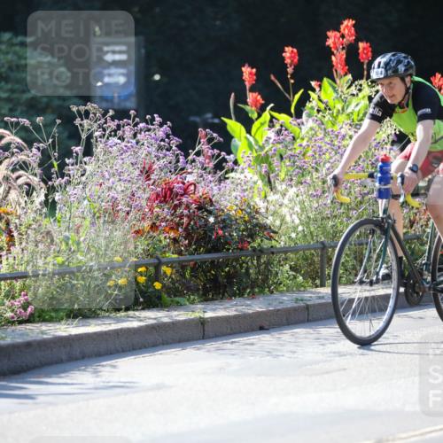 08.09.2024 - Stadtparktriathlon Zöllner http://msf.ph/oto/7022373 08.09.2024 10:26:45 Radfahren 364 meine-sportfotos.de