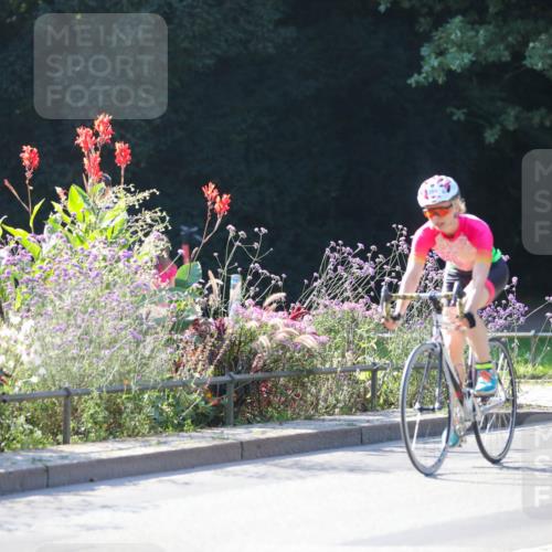 08.09.2024 - Stadtparktriathlon Zöllner http://msf.ph/oto/7022391 08.09.2024 10:27:01 Radfahren 242, 284, 313 meine-sportfotos.de