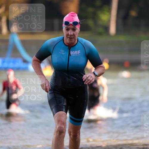 08.09.2024 - Stadtparktriathlon Michael Strokosch http://msf.ph/oto/7022451 08.09.2024 09:08:59 Schwimmen 143, 145, 162, 178 meine-sportfotos.de