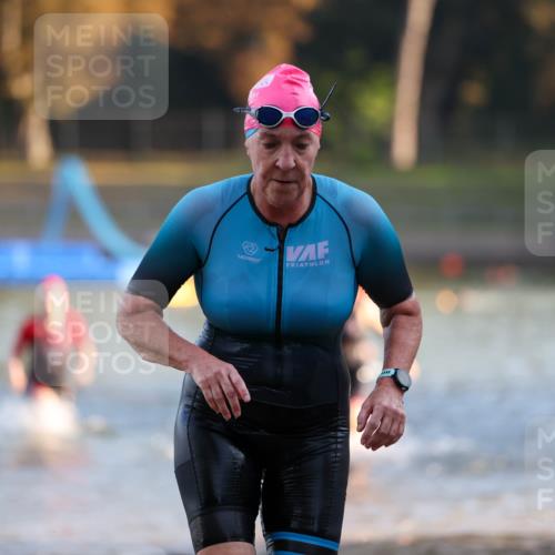 08.09.2024 - Stadtparktriathlon Michael Strokosch http://msf.ph/oto/7022470 08.09.2024 09:09:00 Schwimmen 143, 145, 162, 178 meine-sportfotos.de