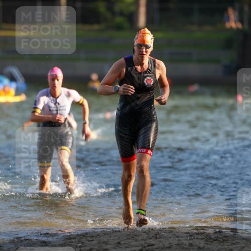 08.09.2024 - Stadtparktriathlon Michael Strokosch http://msf.ph/oto/7022507 08.09.2024 09:09:03 Schwimmen 143, 145, 162 meine-sportfotos.de