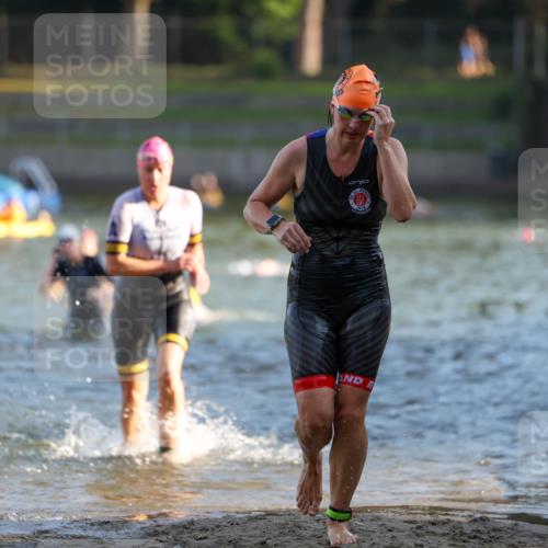08.09.2024 - Stadtparktriathlon Michael Strokosch http://msf.ph/oto/7022537 08.09.2024 09:09:04 Schwimmen 143, 145, 162, 166 meine-sportfotos.de