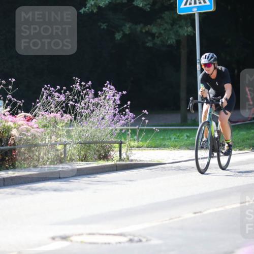 08.09.2024 - Stadtparktriathlon Zöllner http://msf.ph/oto/7022562 08.09.2024 10:27:44 Radfahren 323, 341, 359 meine-sportfotos.de