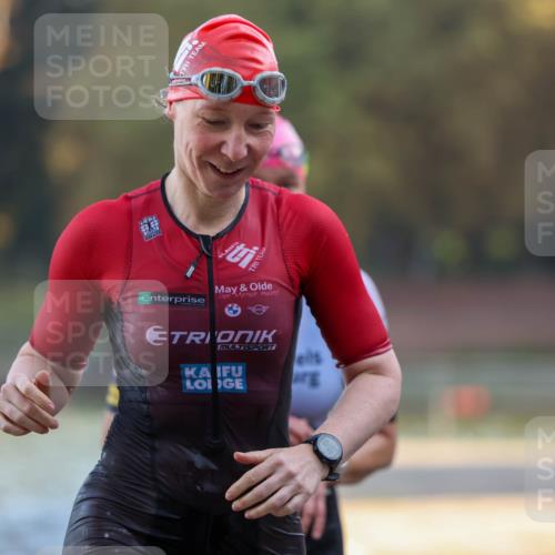 08.09.2024 - Stadtparktriathlon Michael Strokosch http://msf.ph/oto/7022636 08.09.2024 09:09:10 Schwimmen 145, 160, 162, 166 meine-sportfotos.de