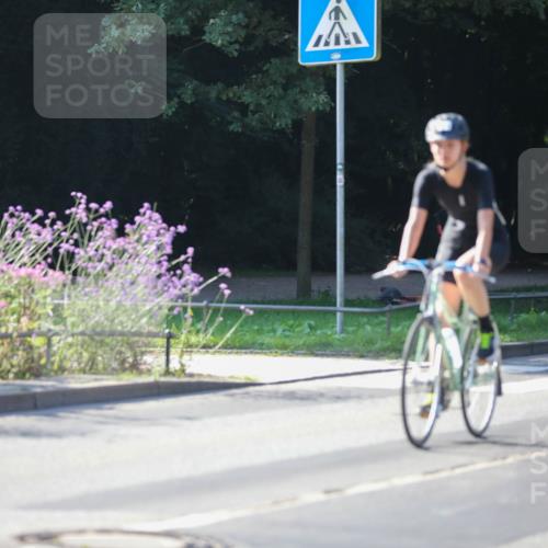 08.09.2024 - Stadtparktriathlon Zöllner http://msf.ph/oto/7022642 08.09.2024 10:28:03 Radfahren 183, 196, 251, 285, 299, 307, 318, 349 meine-sportfotos.de