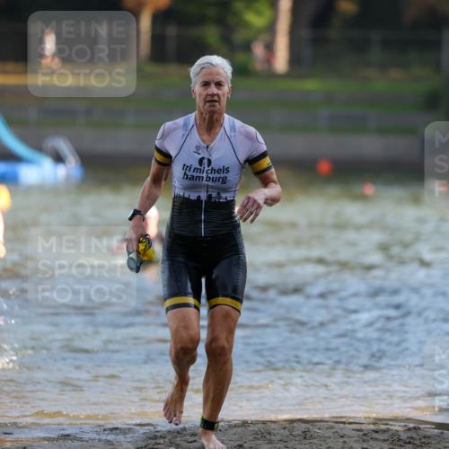 08.09.2024 - Stadtparktriathlon Michael Strokosch http://msf.ph/oto/7022755 08.09.2024 09:09:20 Schwimmen 146, 160, 166 meine-sportfotos.de